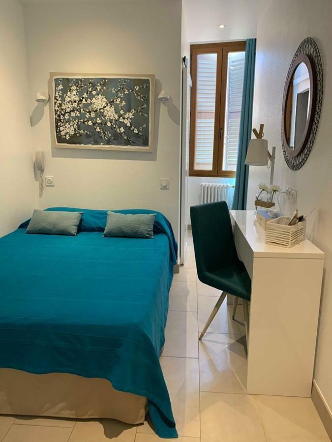 Hôtel Du Soleil Hyères Eksteriør billede