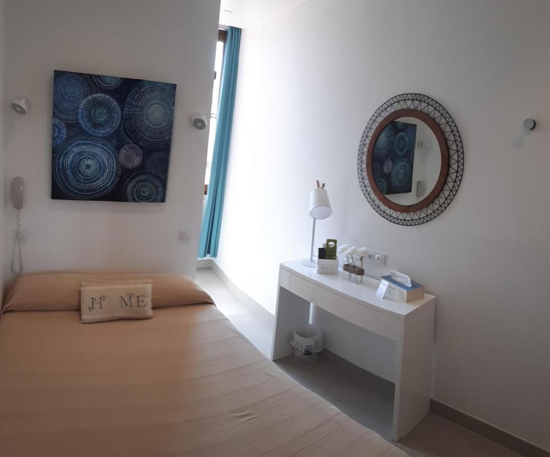 Hôtel Du Soleil Hyères Eksteriør billede